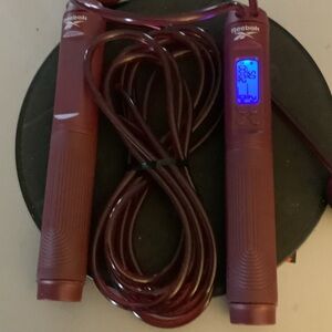 Reebok Burgundy Jump Rope with Digital Counter
